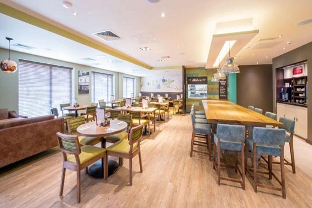 Premier Inn Melton Mowbray Exteriör bild